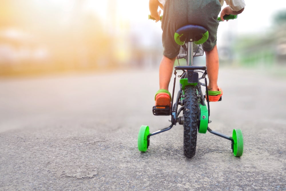 What Age Do You Take Training Wheels Off A Bike?